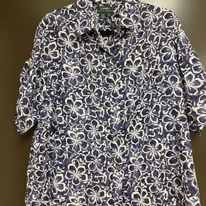 EUC Lauren Ralph Lauren Women’s Top